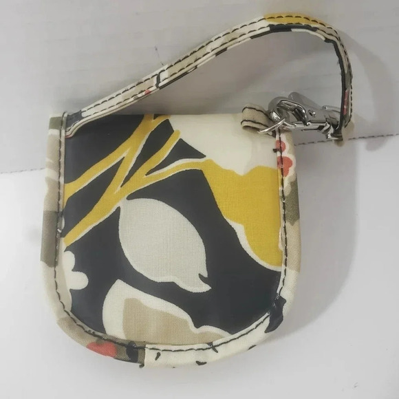 Vera Bradley Pacifier  Pod Case. - Picture 2 of 7